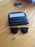 Poty SANERA - vista frontal com case